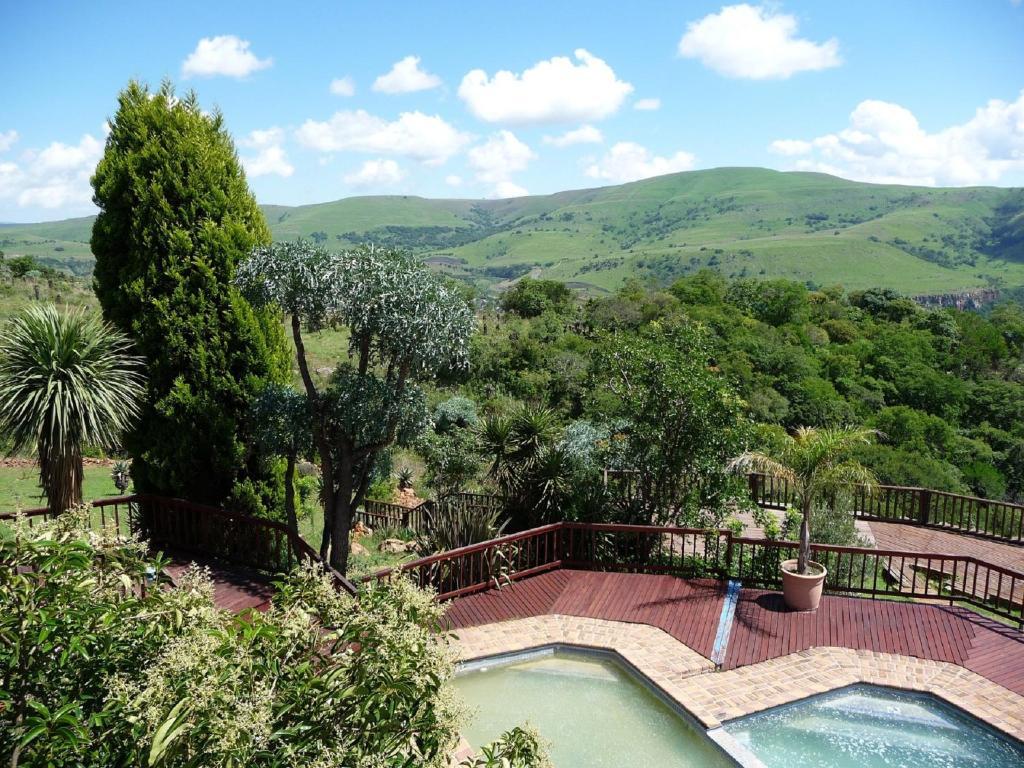 Acra-Retreat Mountain View Lodge Waterval Boven Esterno foto